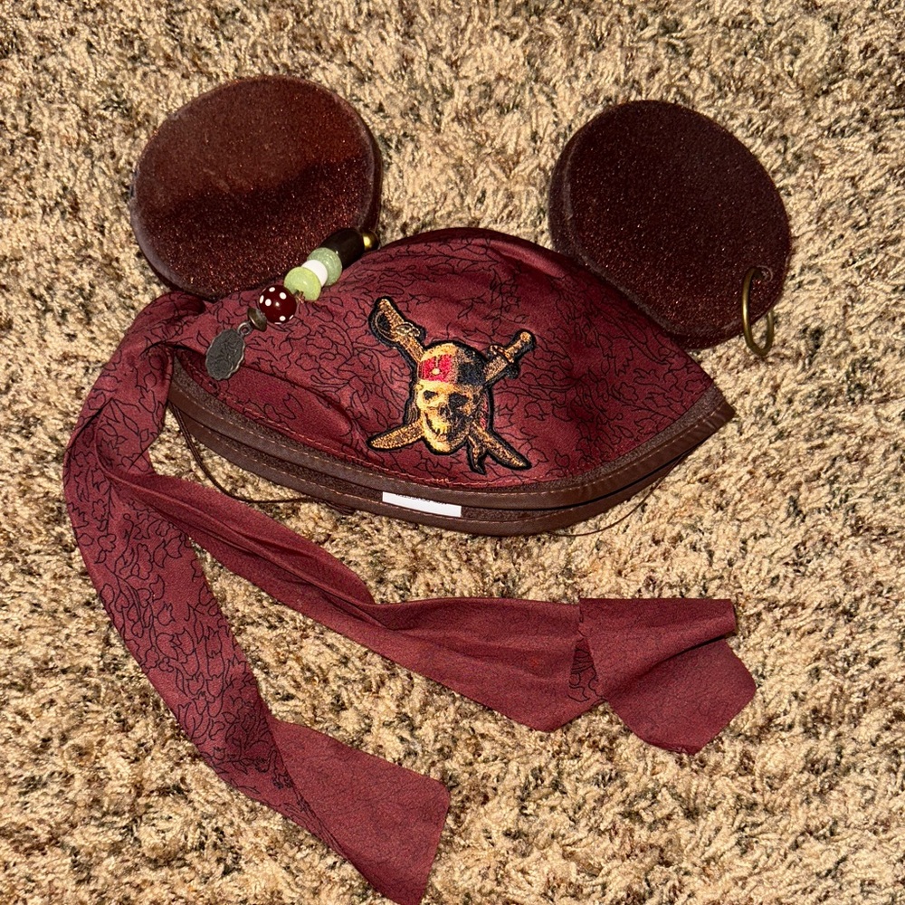 Disneyland Parks Pirates Of The Caribbean Captain Jack Sparrow Mickey Ears